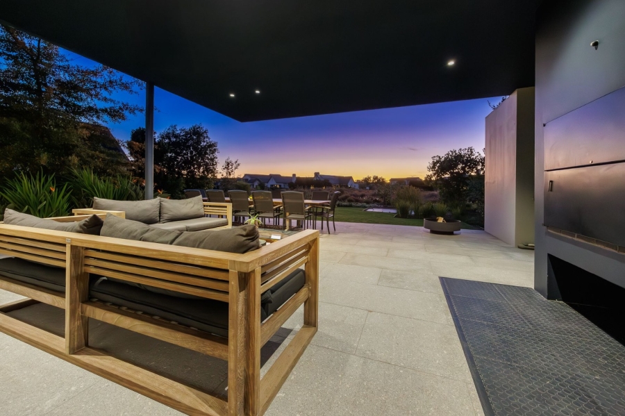 4 Bedroom Property for Sale in Pearl Valley at Val de Vie Western Cape